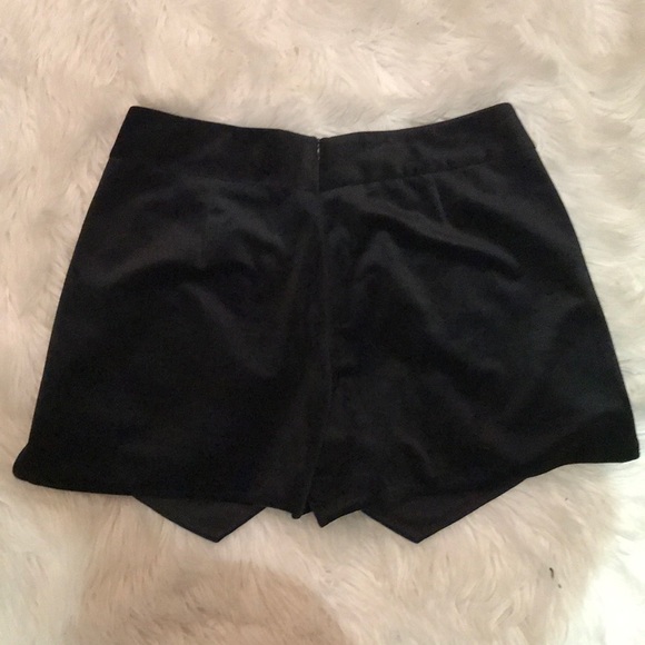 Velvet skort - Picture 2 of 2